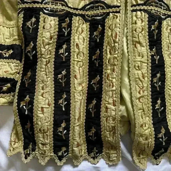 Unbranded Women's Coat - Picture 3 of 4